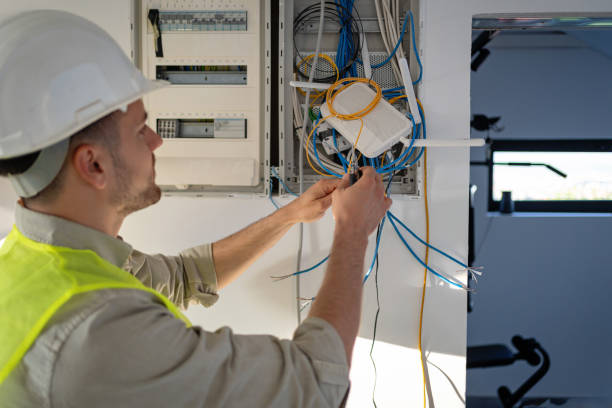 Best Electrical Contractors for Businesses  in Fairfield, OH